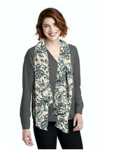 Load image into Gallery viewer, Elegant Green Print Scarf
